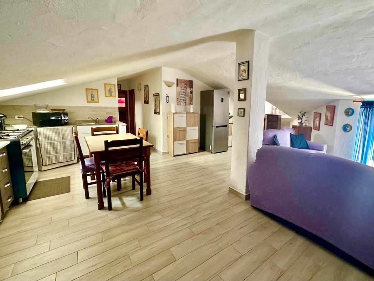 The Quiet Mansard Apartment Olbia Exterior photo